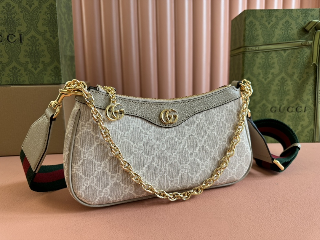 Gucci Hobo Bags